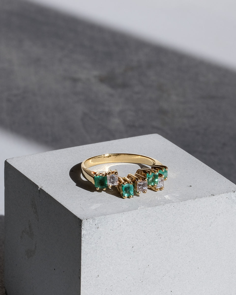 エメラルド & ダイヤモンド 18K リング 8号 / Emerald & Diamond Ring 