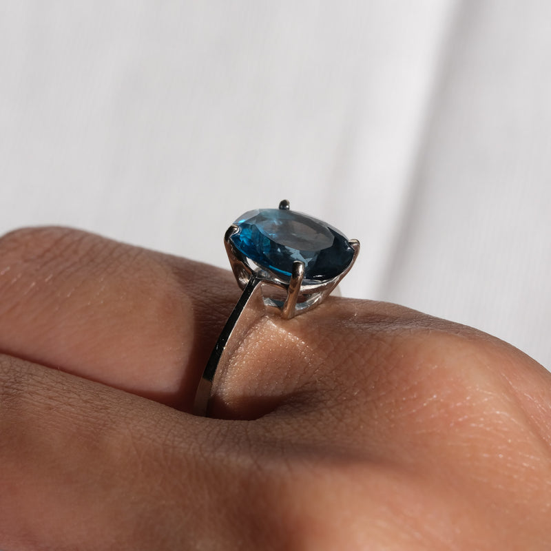 ブルー トパーズ リング 13号 / Blue Topaz Ring Size 13 – chili