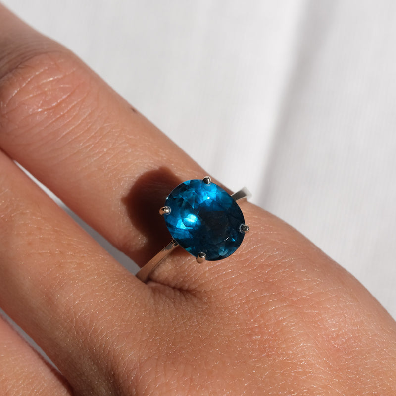 ブルー トパーズ リング 13号 / Blue Topaz Ring Size 13 – chili